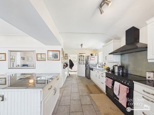 Kitchen/Dining Room- click for photo gallery